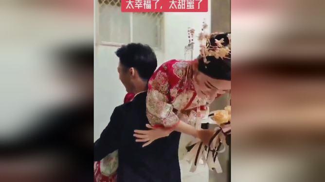 开业!毛林金湾大酒店!请200人免费玩!
