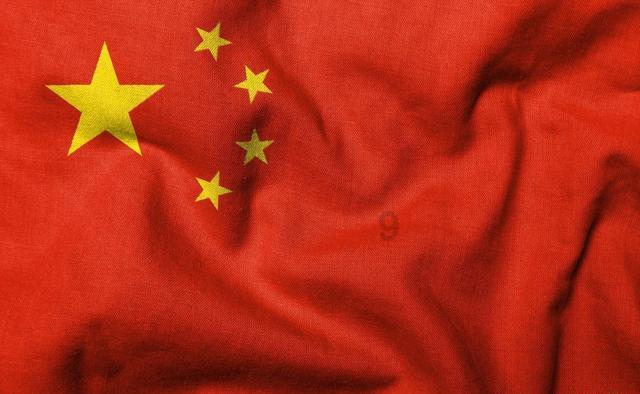 12岁女孩频繁呕吐就医,胃腔取出20厘米长毛发结石:患“异食癖”食发6年